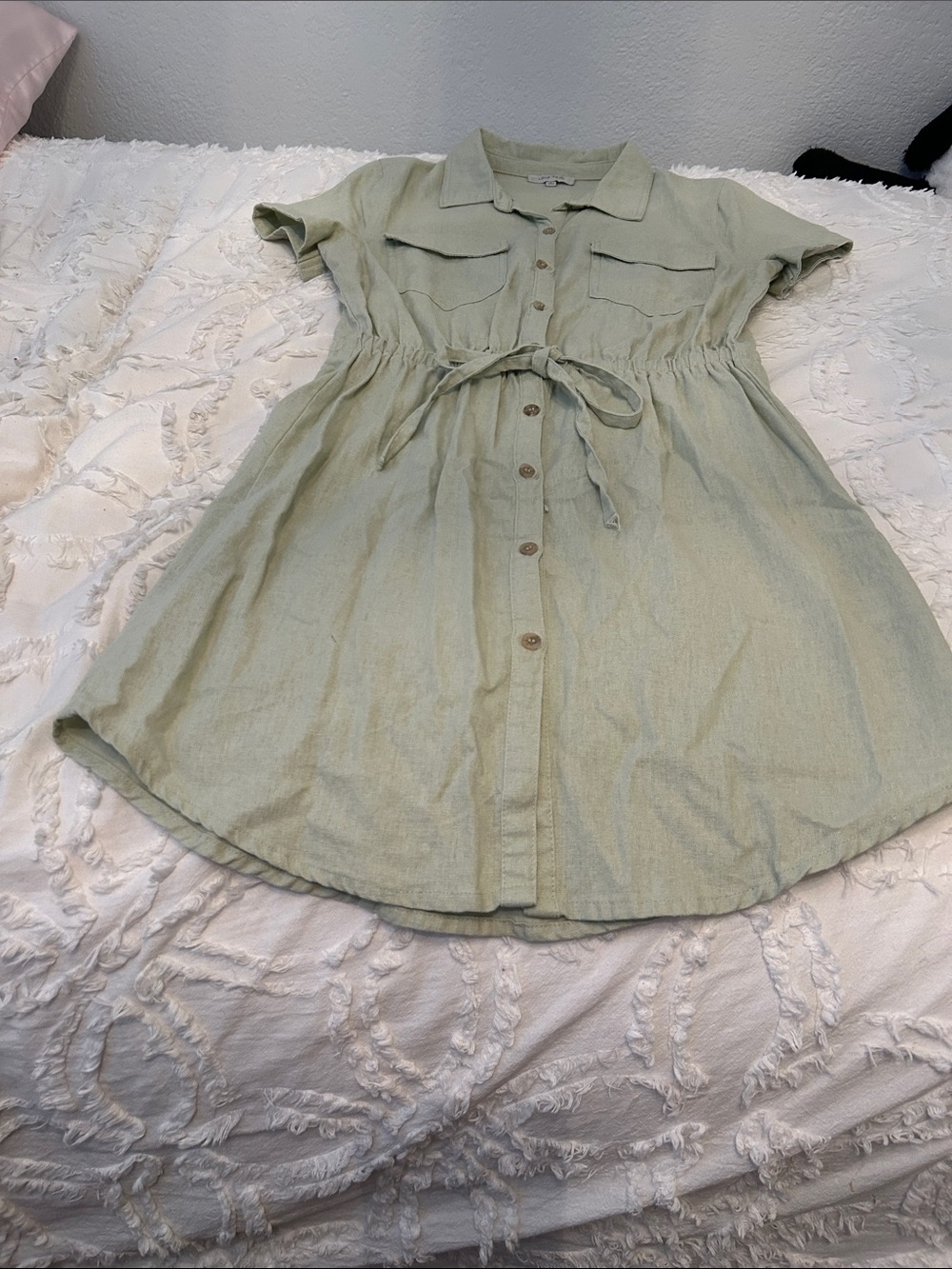 Love Tree Pale Sage Lightweight Top - Picture 4 of 7
